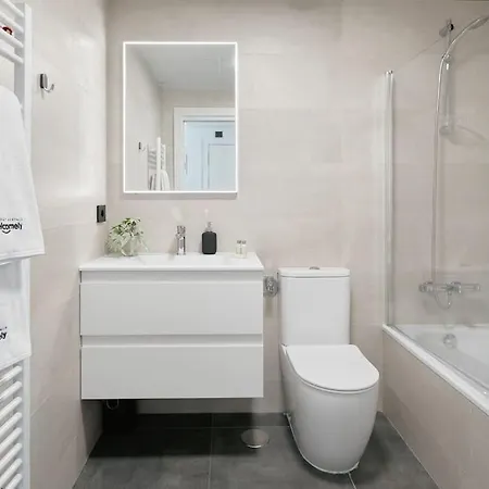 Modern In - By Welcomely * Calpe